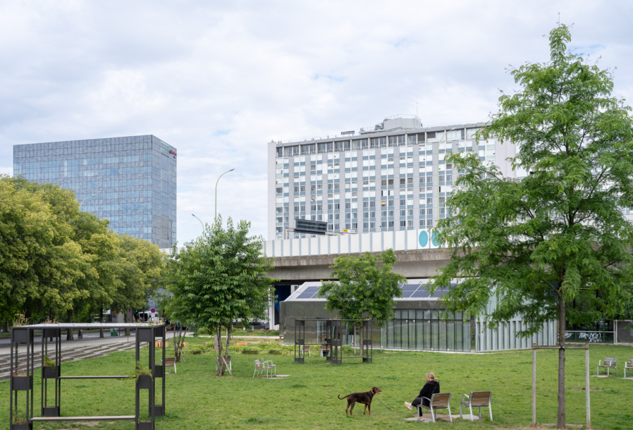 Clichy du périphérique à la Seine. Archipel francilien, CAUE-IDF, 2024. Photographie : Martin Argyroglo.